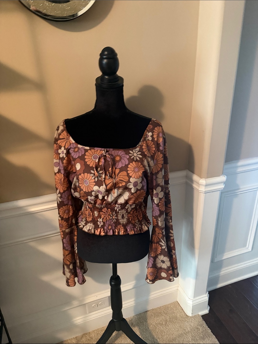 Floral Smocked Waist Long-Sleeve Crop Top - Brown & Purple